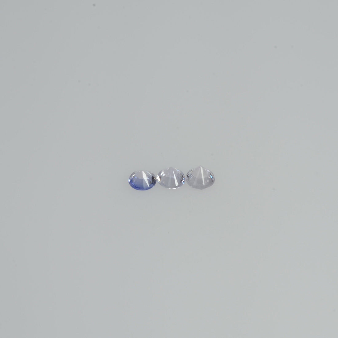 2.5-3.5 mm Natural Whitish Purple Sapphire Loose Cleanish Quality Gemstone Round Diamond Cut