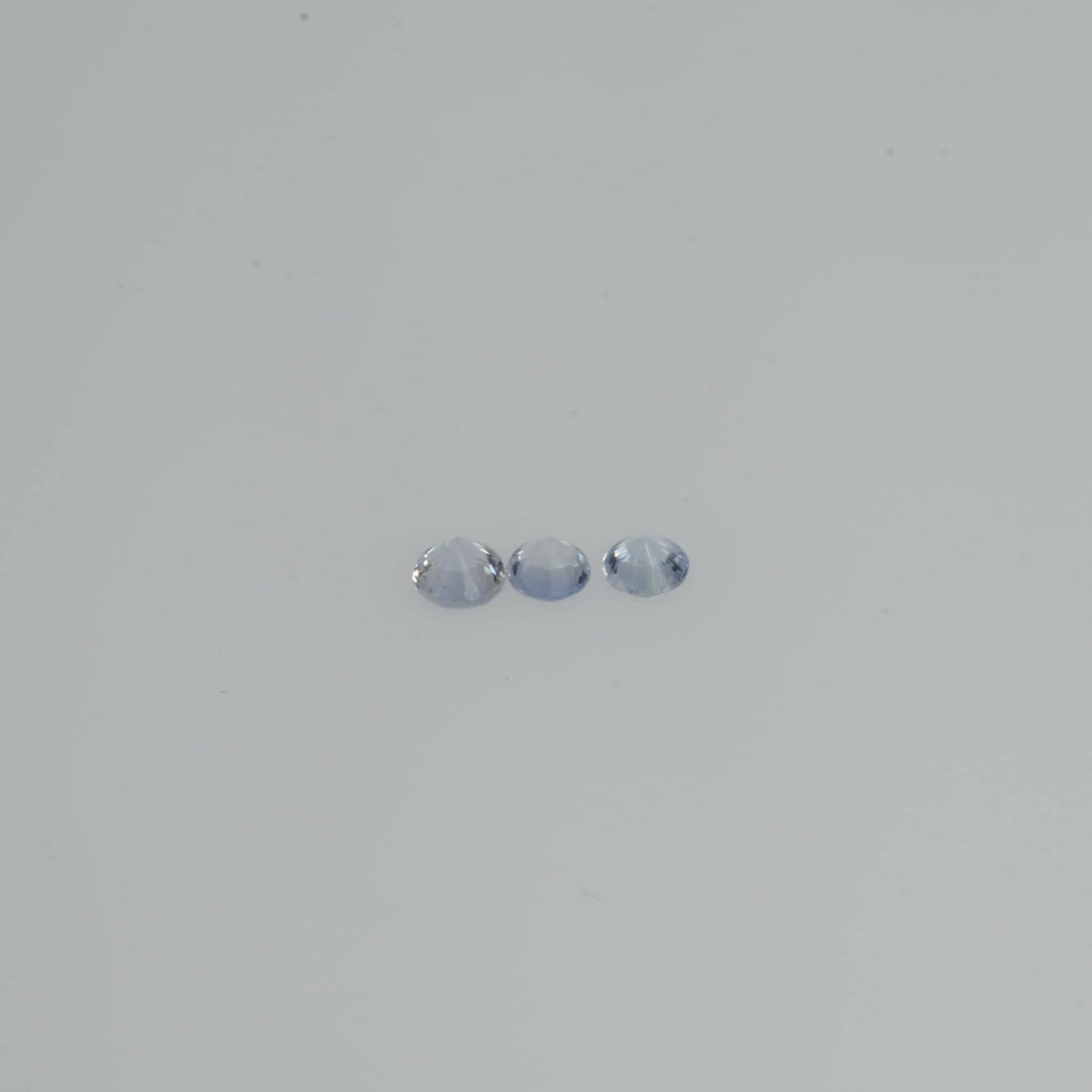 1.5-3.5 mm Natural Bluish White Sapphire Loose Vs Quality Gemstone Round Diamond Cut