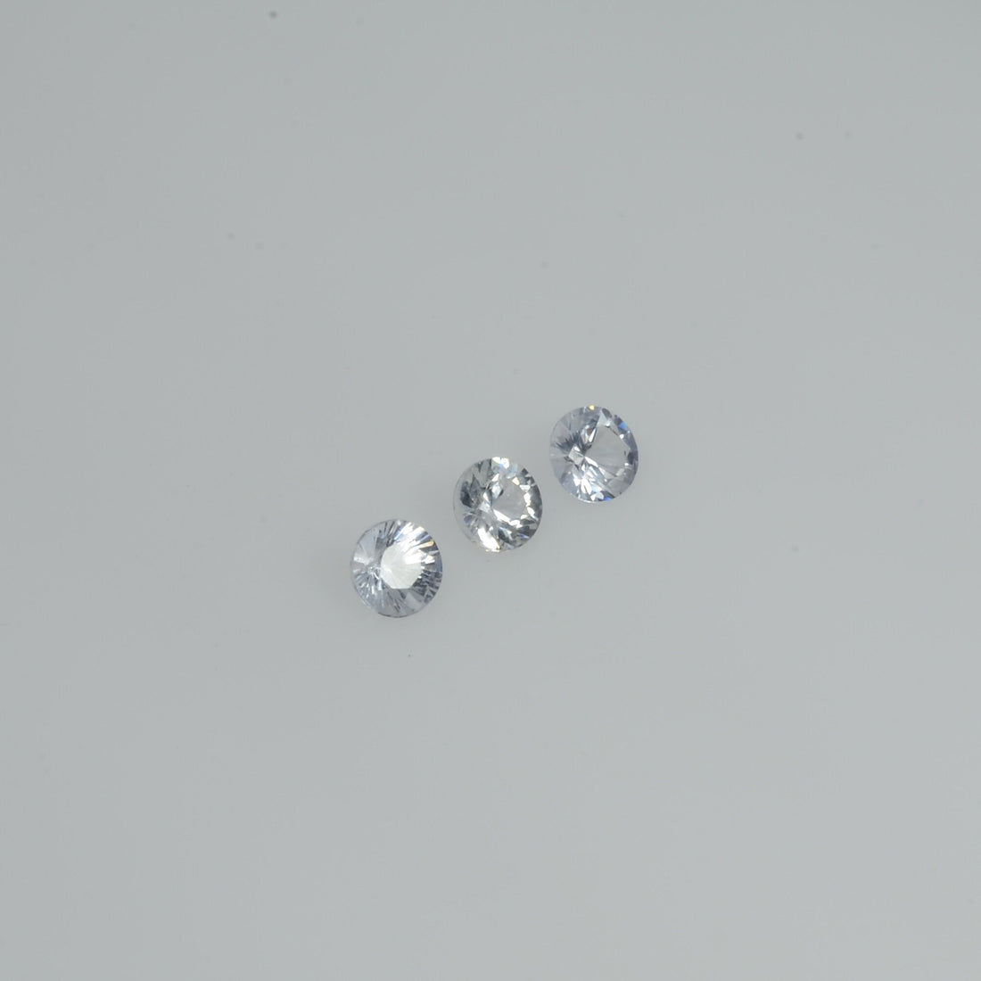 2.5-3.5 mm Natural Yellowish White Sapphire Loose Vs Quality Gemstone Round Diamond Cut