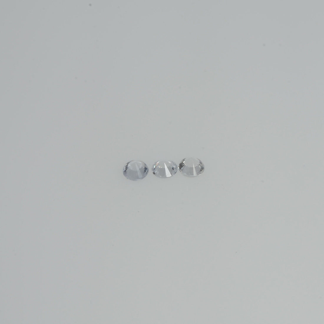 2.5-3.5 mm Natural Yellowish White Sapphire Loose Vs Quality Gemstone Round Diamond Cut