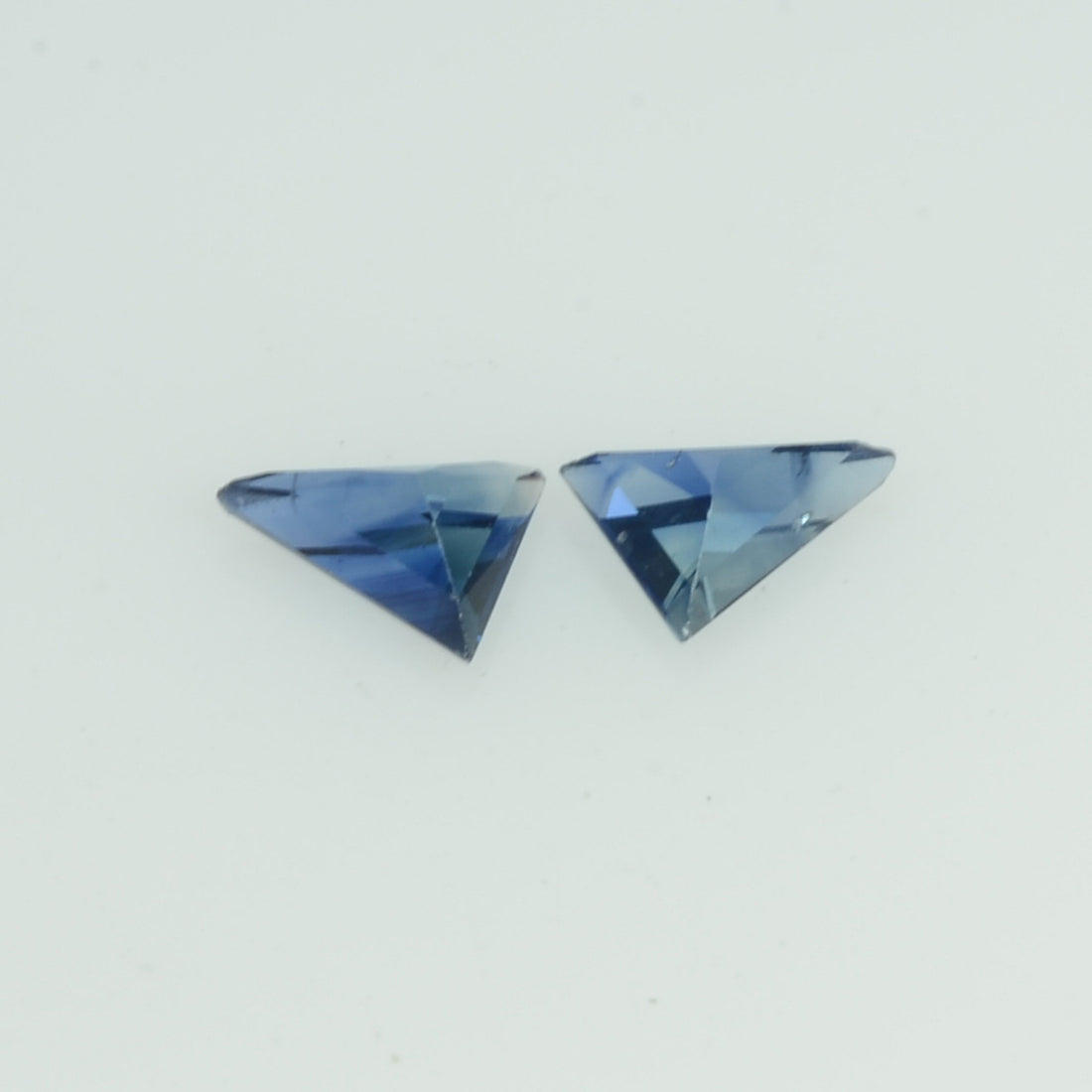 4x3 mm Natural Blue Sapphire Loose Gemstone Triangle Cut Pair - Thai Gems Export Ltd.