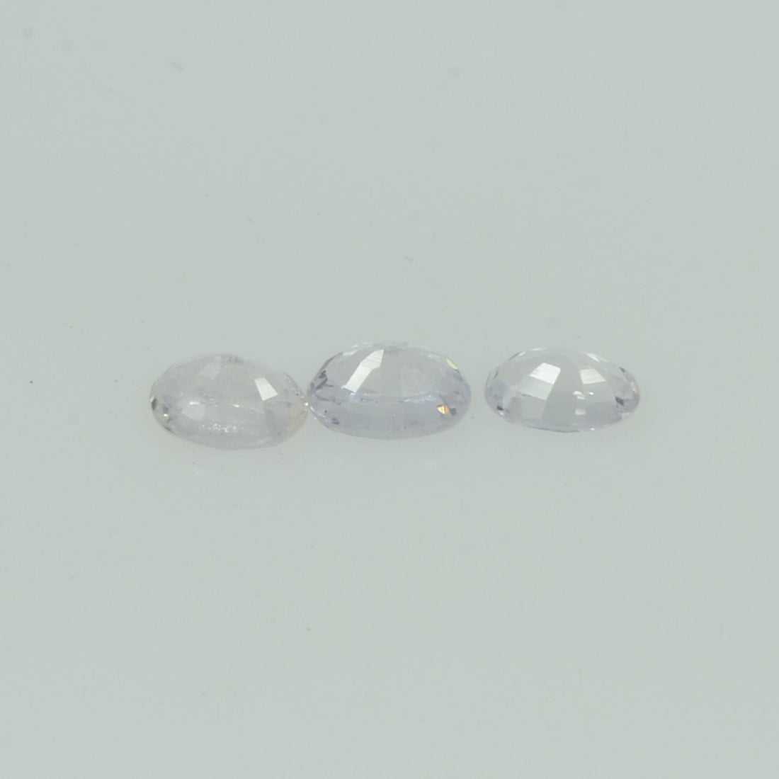 Natural White Sapphire Loose Gemstone VS Quality Oval Cut