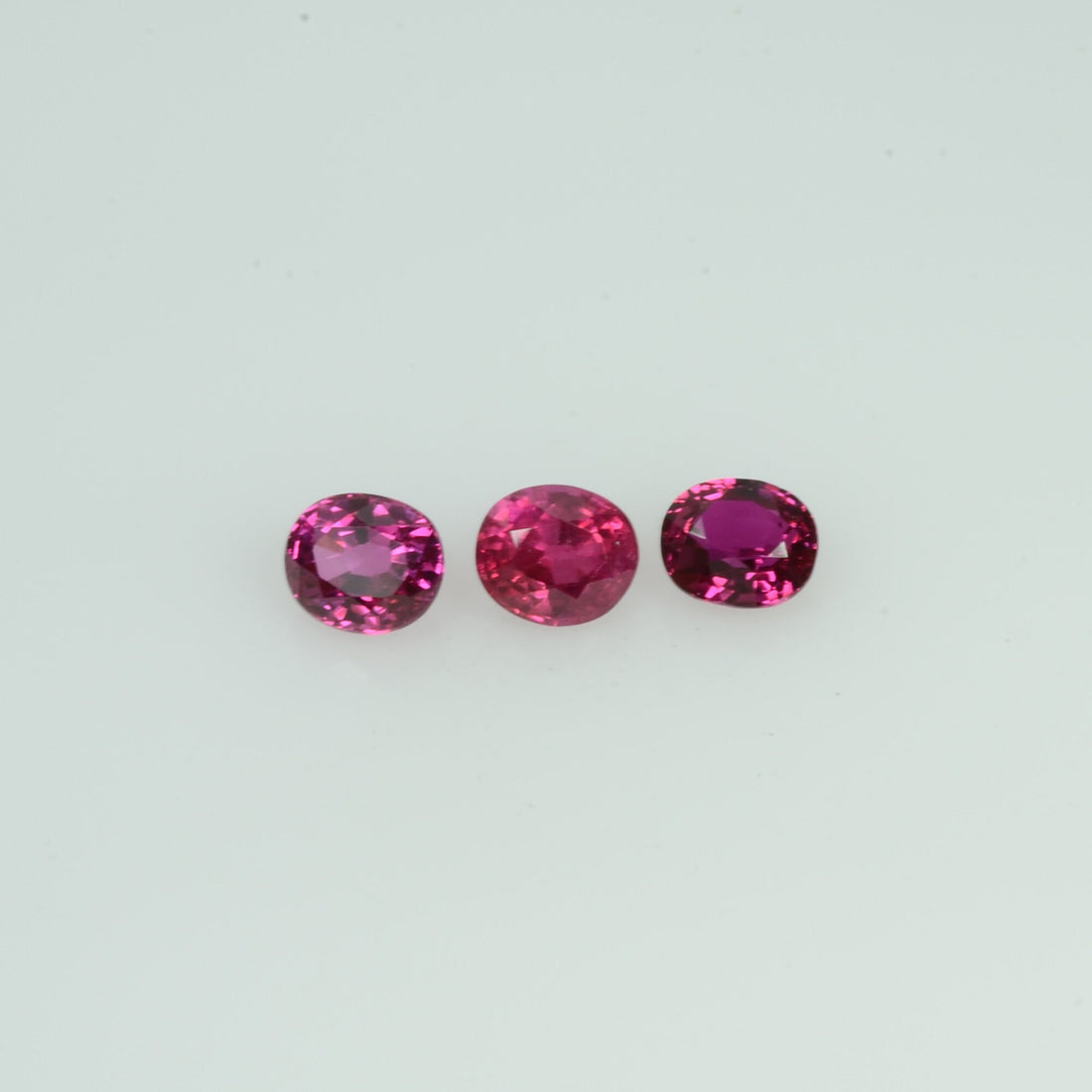 3.7x3 mm Natural Burma Ruby Loose Gemstone Oval Cut