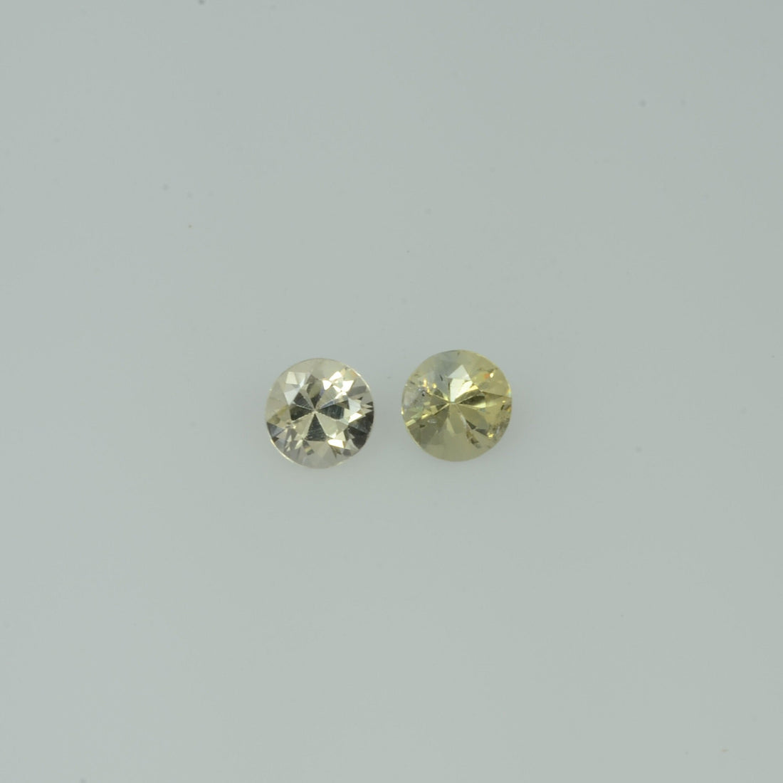3-5 mm Natural Pastel Yellow  Sapphire Loose Gemstone Round Diamond Cut Cleanish Quality 