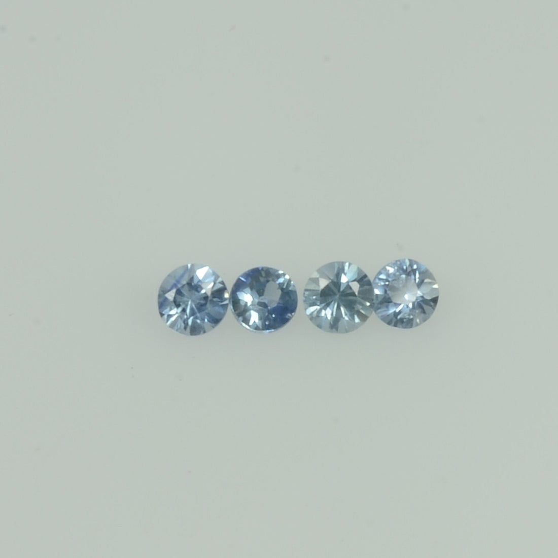 1.4-3.3 mm Natural Bluish Green Sapphire Loose Gemstone Round Diamond Cut Vs Quality Color