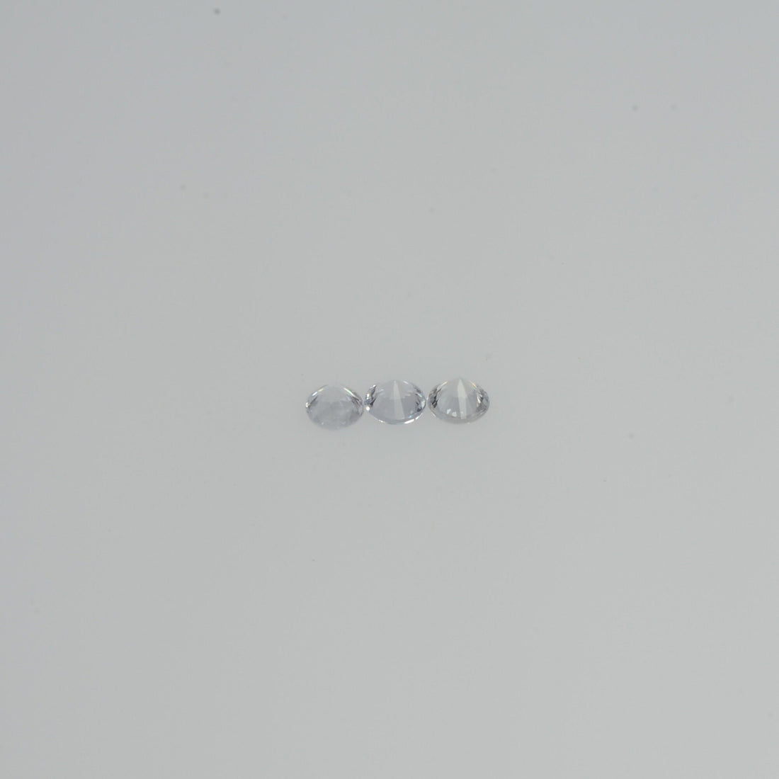 1.5-4.0 mm Natural Whitish Blue Sapphire Loose Cleanish Quality Gemstone Round Diamond Cut