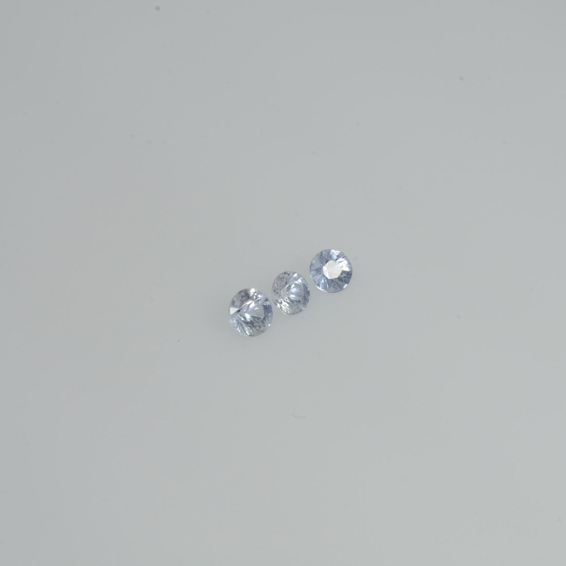 1.5-3.5 mm Natural Bluish White Sapphire Loose Vs Quality Gemstone Round Diamond Cut