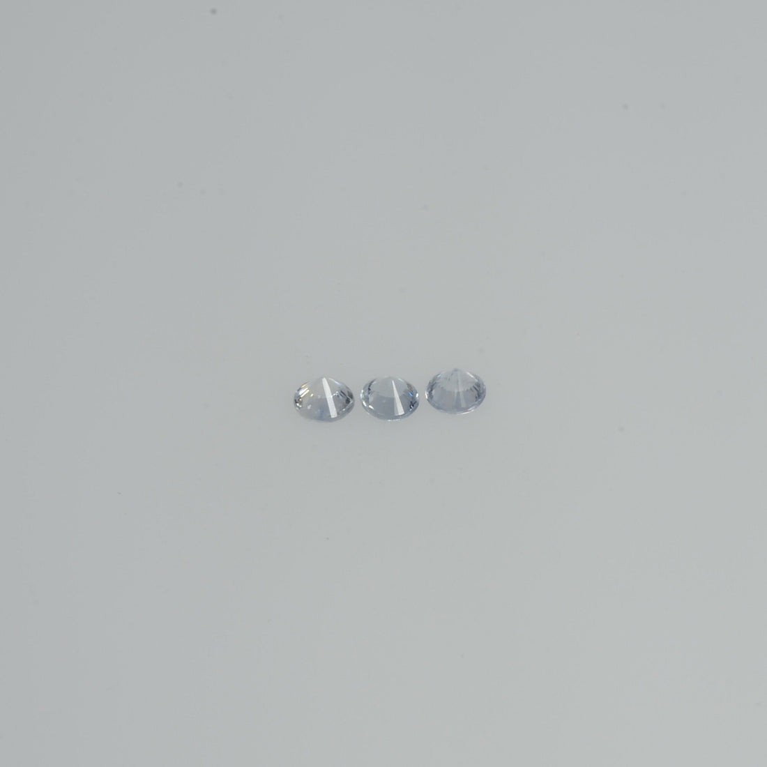 3.5-4.0 mm Natural Bluish White Sapphire Loose Pk Quality Gemstone Round Diamond Cut