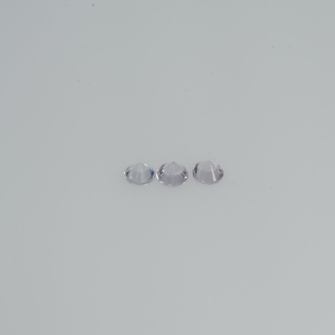 2.0-3.5 mm Natural Purpleish White Sapphire Loose Vs Quality  Gemstone Round Diamond Cut
