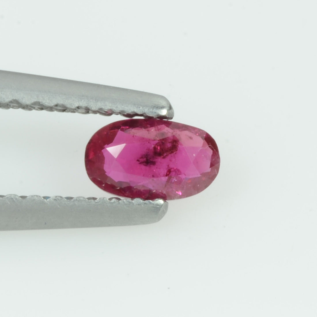 0.28 Cts Natural Vietnam Ruby Loose Gemstone Oval Cut