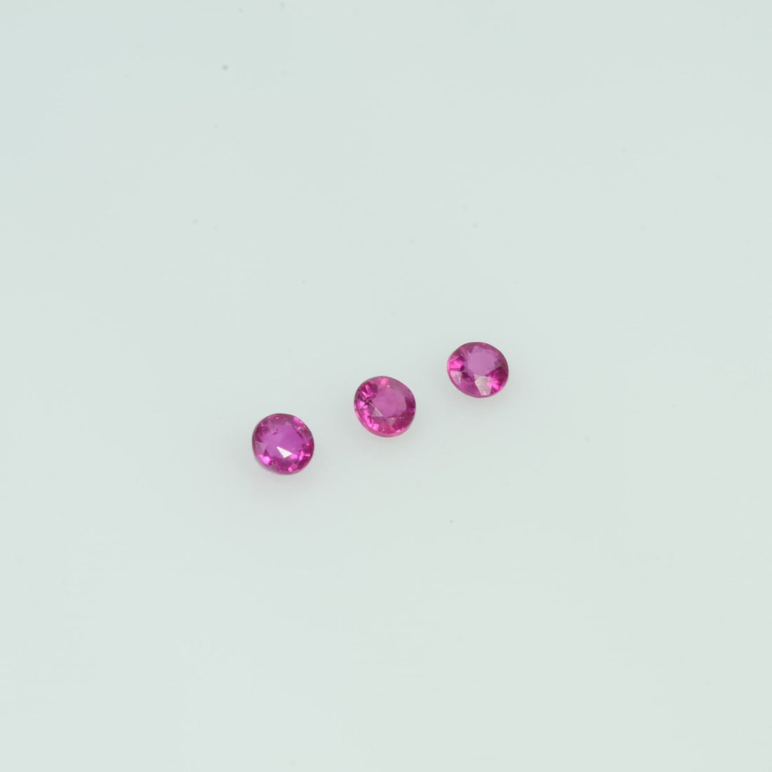 1.4-2.6 mm Natural Ruby Loose Gemstone Round Cut