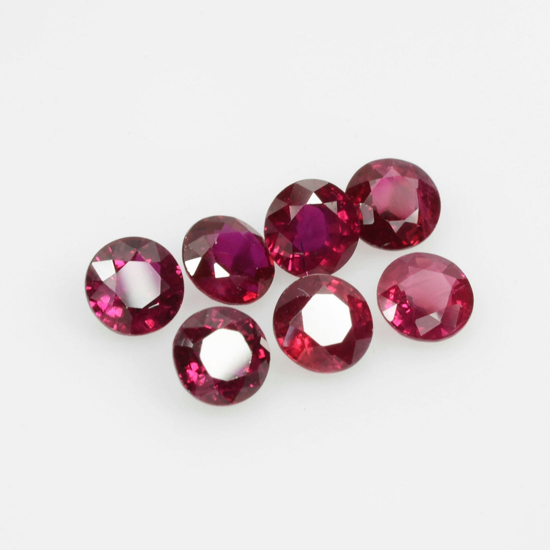 3.8-4.9 mm Natural Ruby Loose Gemstone Round Cut