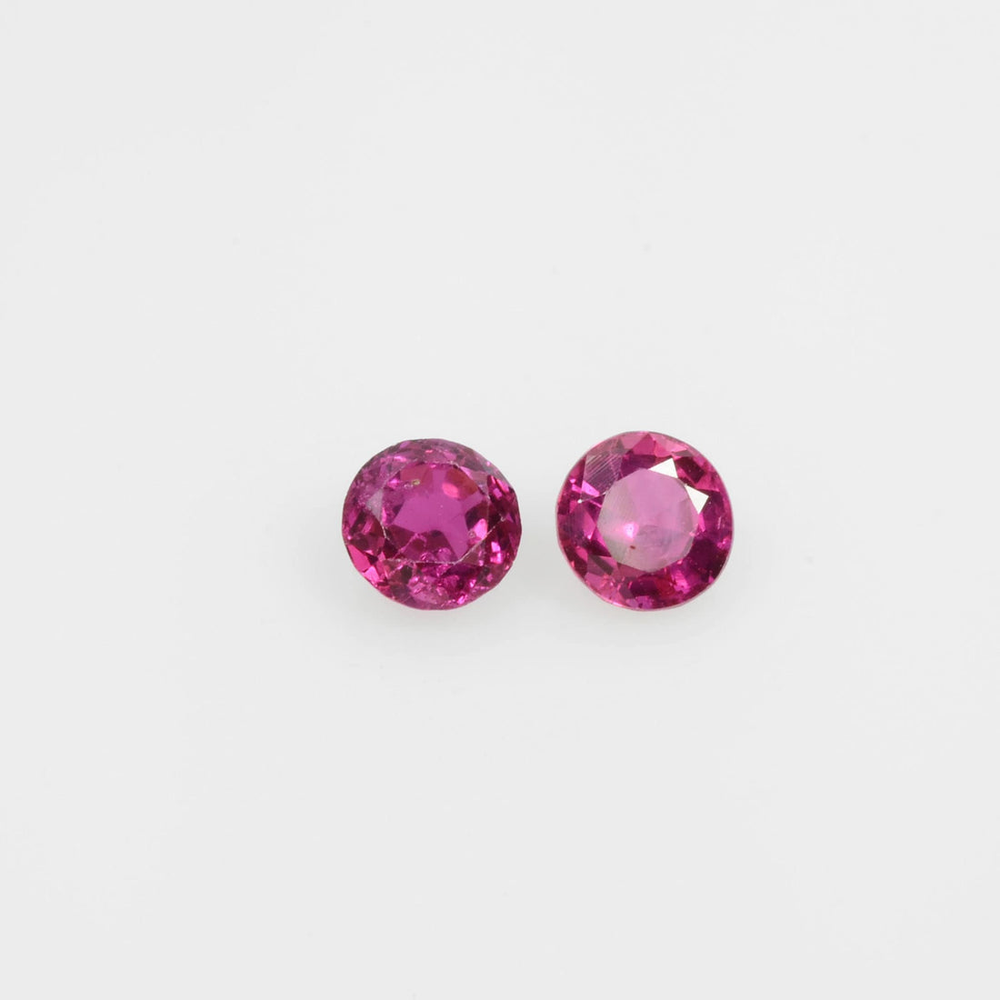 3.9-5.4 mm Natural Ruby Loose Gemstone Round Cut