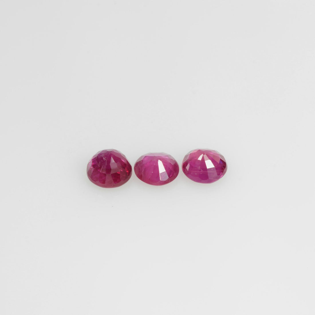 3.2-4.4 mm Natural Ruby Loose Gemstone Round Cut