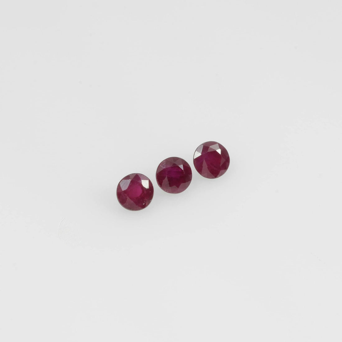 1.8-3.7 mm Natural Ruby Loose Gemstone Round Cut