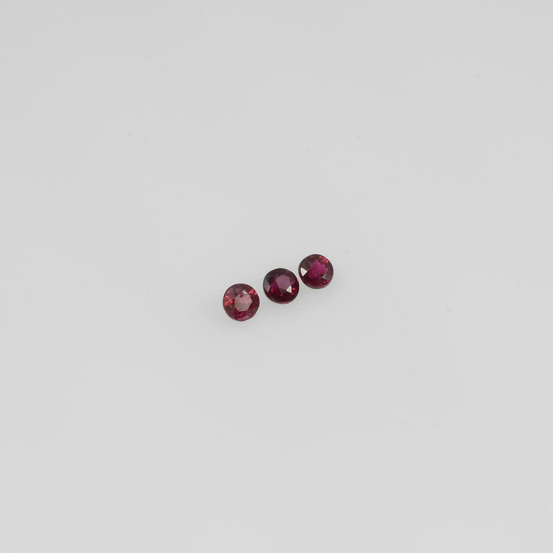 1.4-2.4 mm Natural Ruby Loose Gemstone Round Cut