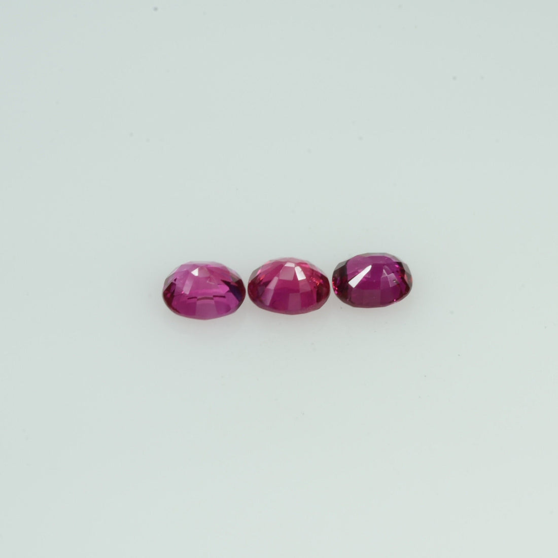 3.7x3 mm Natural Burma Ruby Loose Gemstone Oval Cut