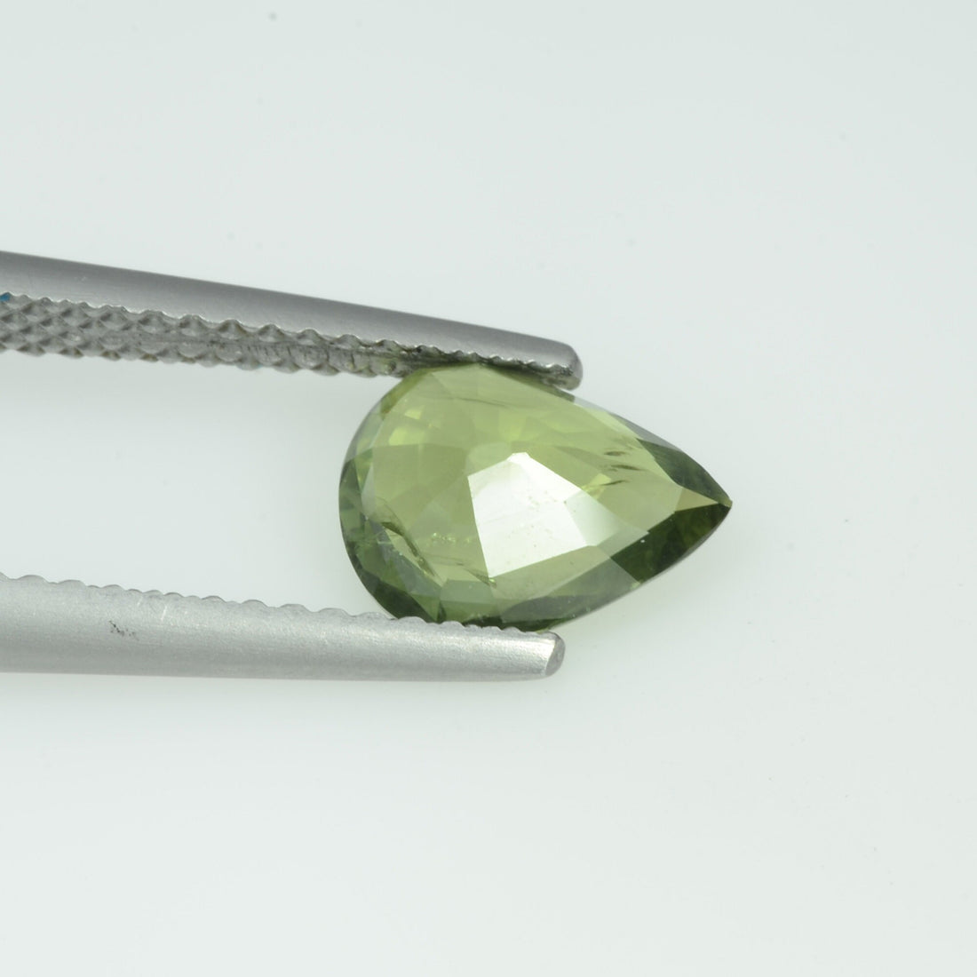1.39 Cts Natural Green Sapphire Loose Gemstone Oval Cut