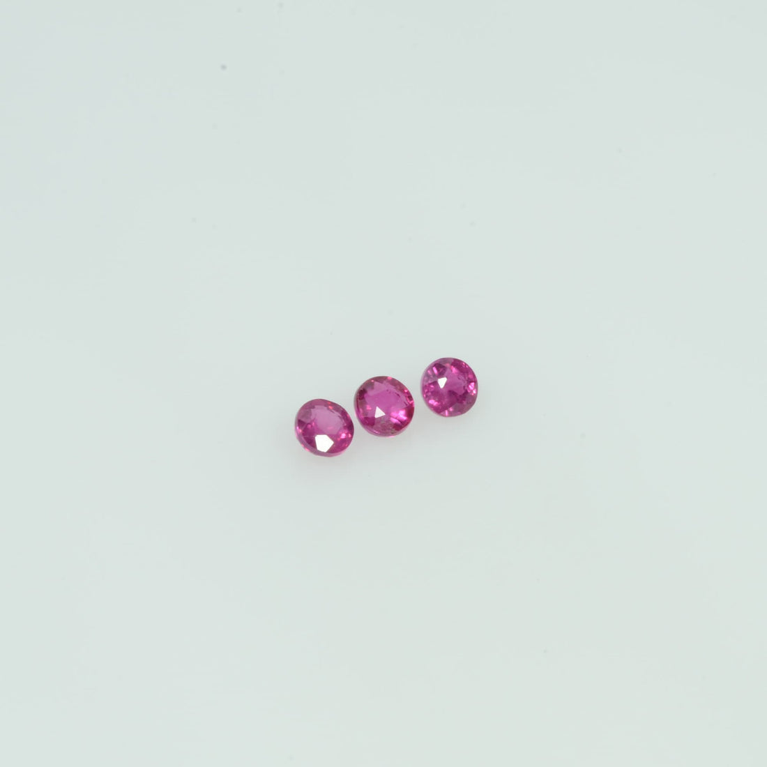1.4-2.6 mm Natural Ruby Loose Gemstone Round Cut