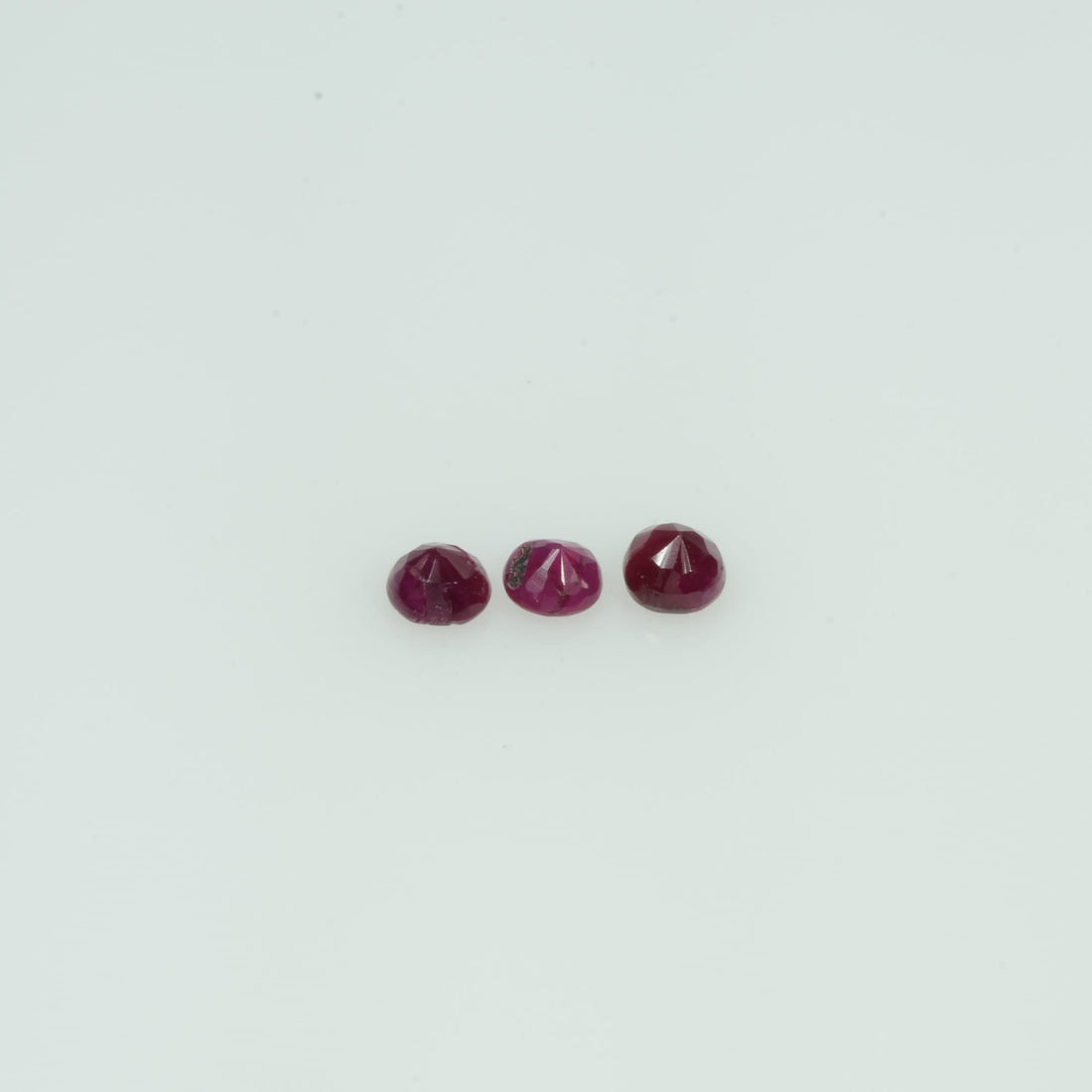 2.0-2.8 mm Natural Ruby Loose Gemstone Round Cut