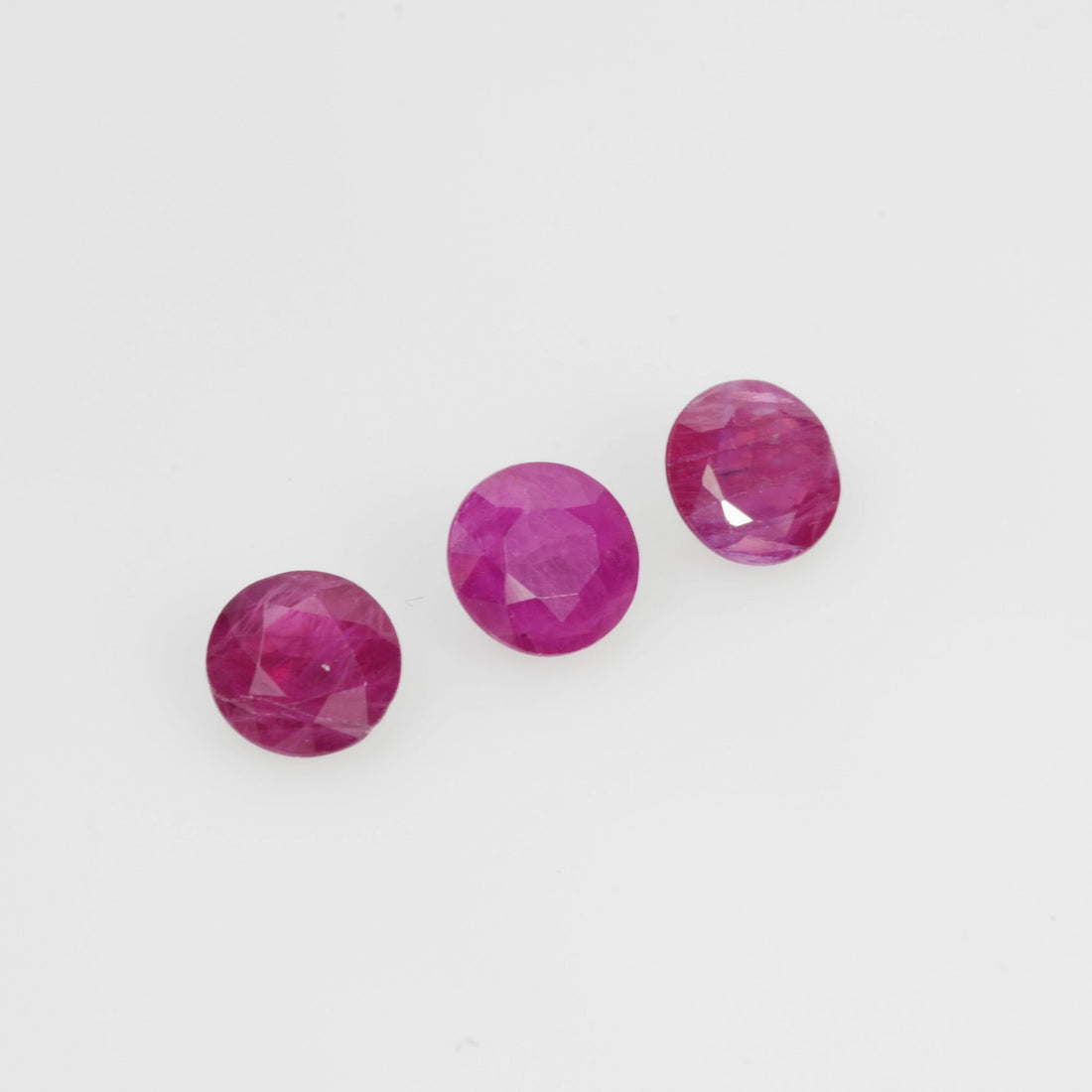4.3-5.2 mm Natural Ruby Loose Gemstone Round Cut
