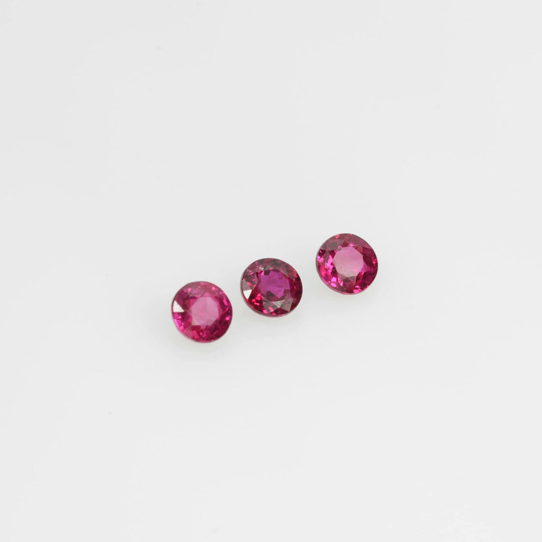 2.6-3.6 mm Natural Ruby Loose Gemstone Round Cut