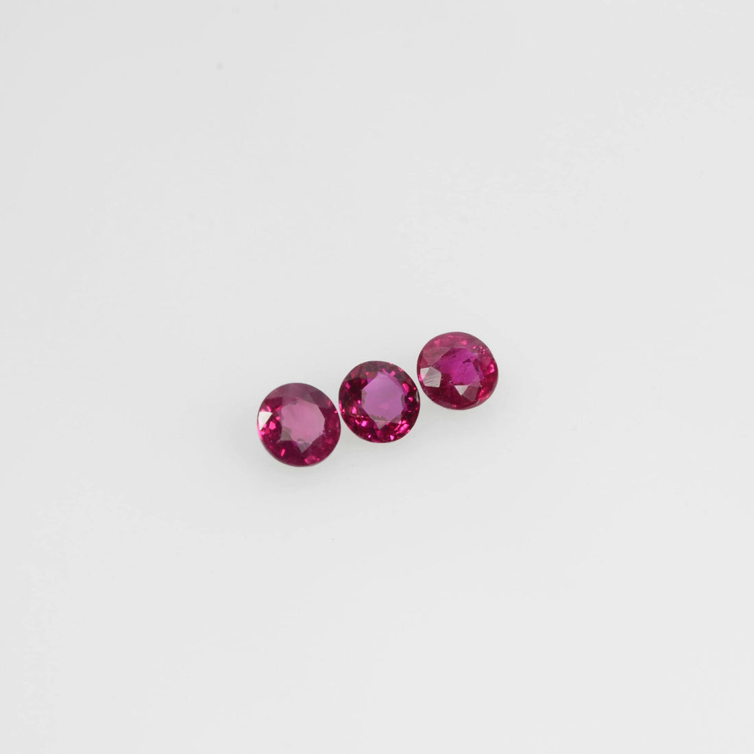 2.6-3.6 mm Natural Ruby Loose Gemstone Round Cut