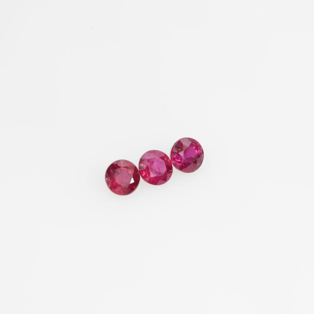 2.6-3.6 mm Natural Ruby Loose Gemstone Round Cut