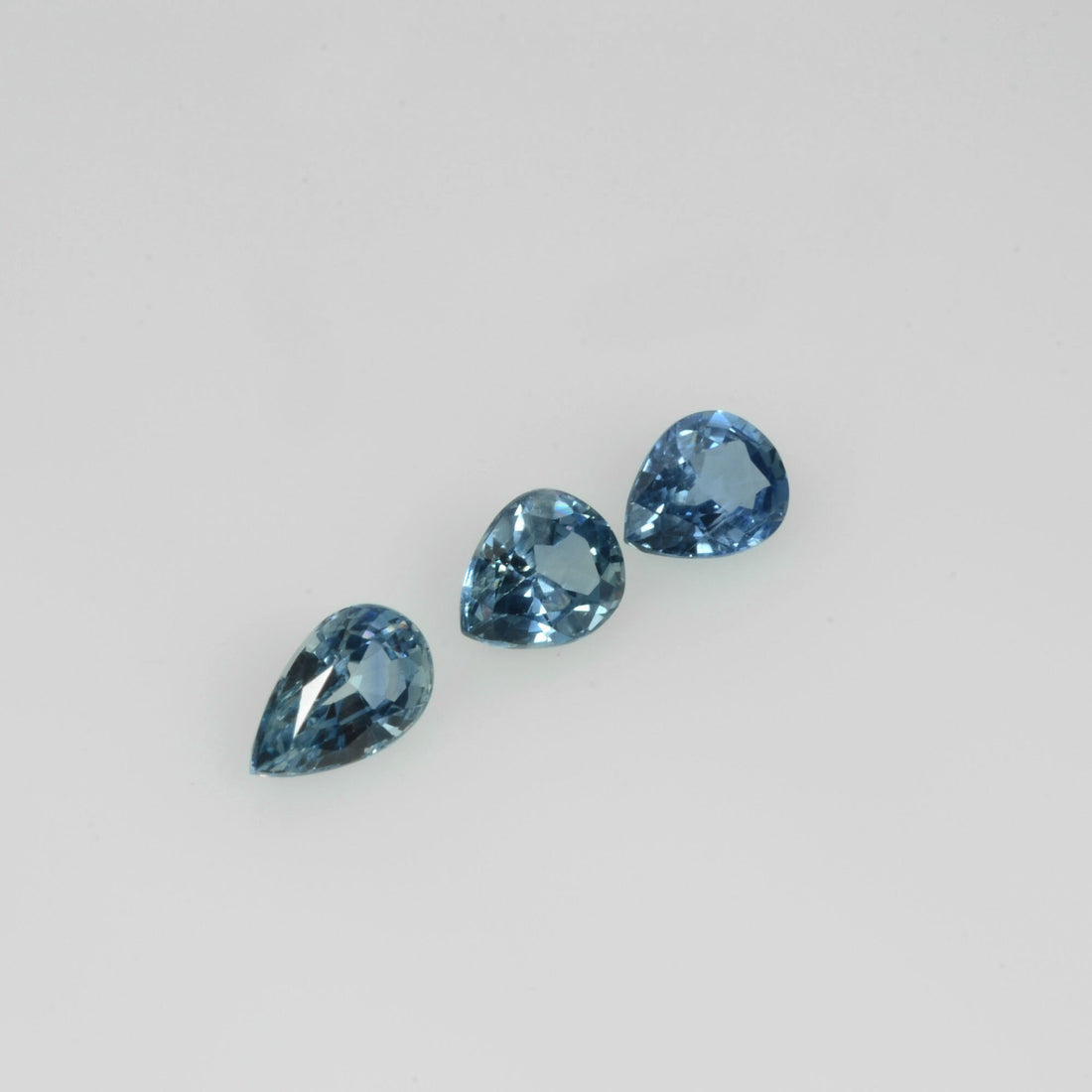 6x4 mm Natural Calibrated Blue Sapphire Loose Gemstone Pear Cut