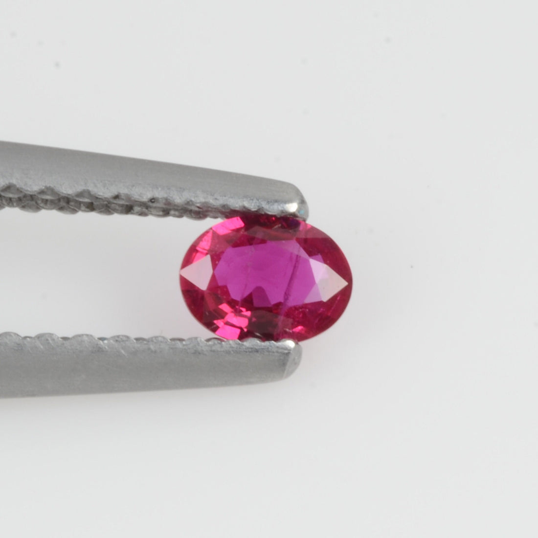 0.15 Cts Natural Ruby Loose Gemstone Oval Cut