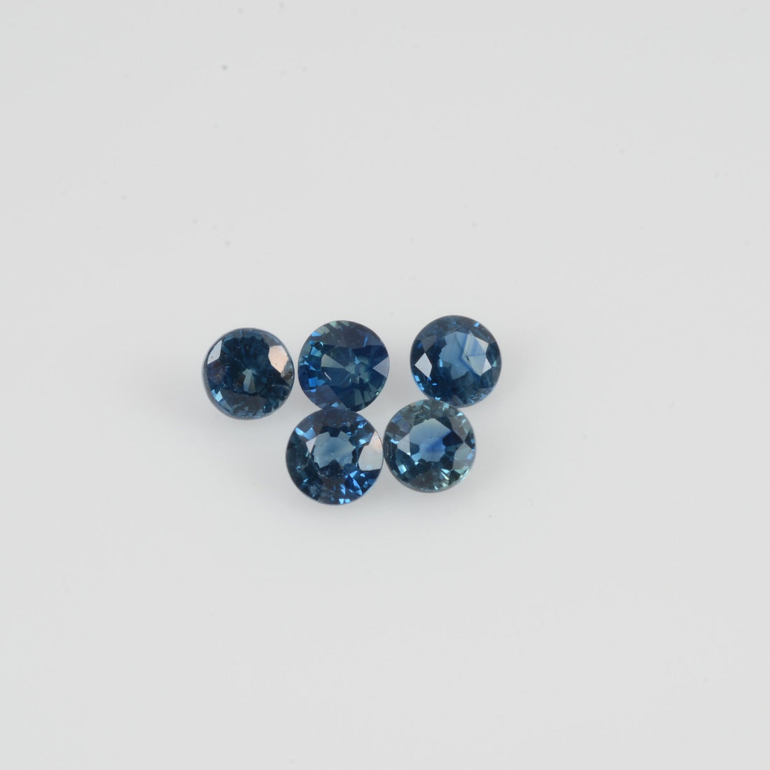 3.2-3.8 mm Natural Blue Sapphire Loose Gemstone Round Cut