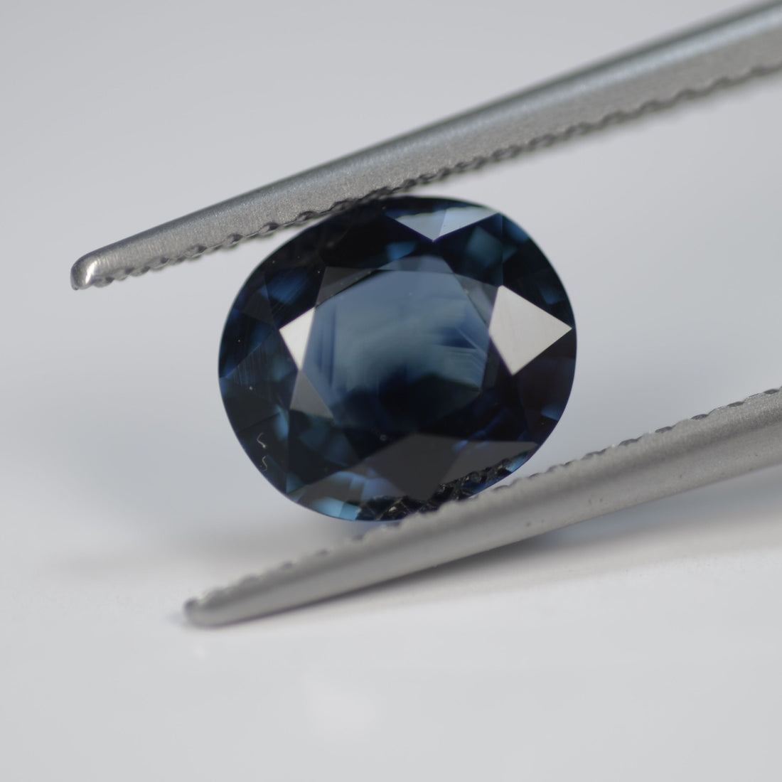 1.98 cts Natural Blue Sapphire Loose Gemstone Oval Cut