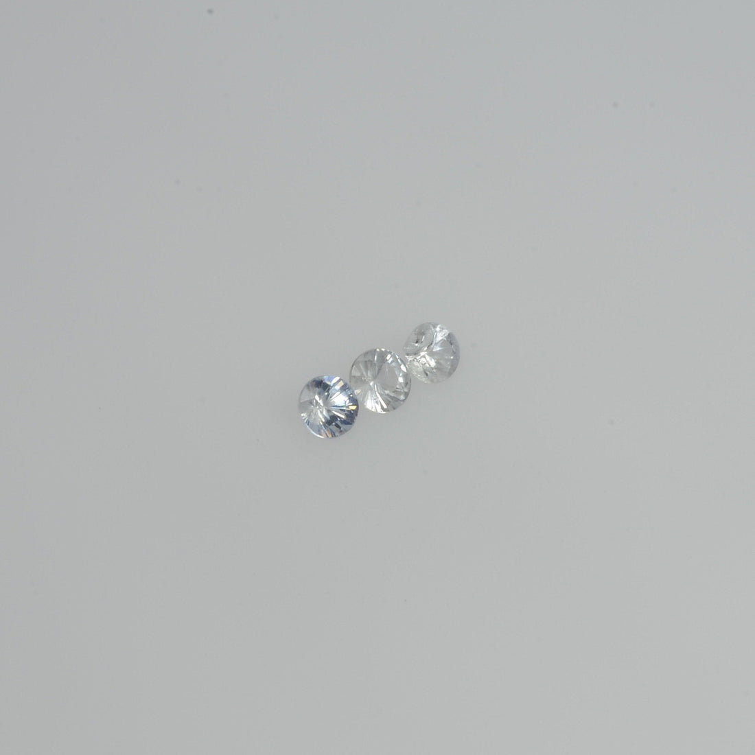 1.5-2.5 mm Natural Fancy white Sapphire Loose Vs Quality  Gemstone Round Diamond Cut - Thai Gems Export Ltd.