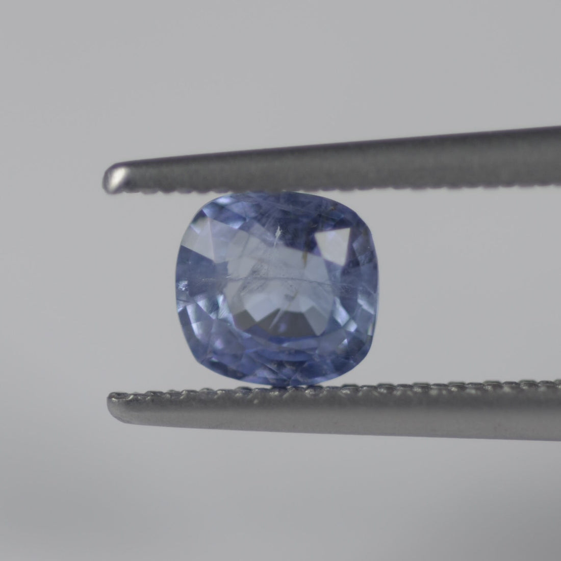 0.56-0.64 Cts Unheated Natural Blue Sapphire Loose Gemstone Oval & Cushion Cut