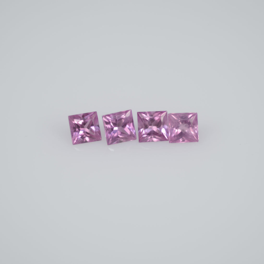 1.6-3.6 mm Natural Callibrated Pink Sapphire Loose Gemstone Princess Square Cut