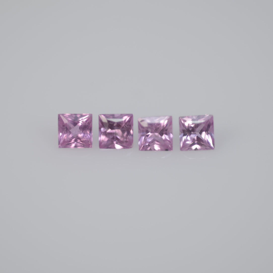 1.9-3.5 mm Natural Callibrated Pink Sapphire Loose Gemstone Princess Square Cut
