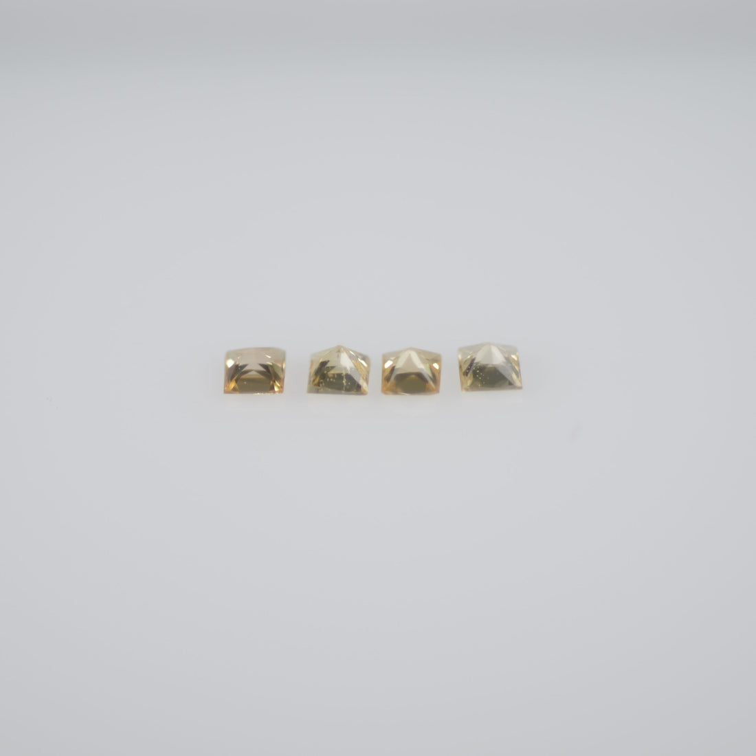 1.3-1.8 mm Natural Calibrated Yellow Sapphire Loose Gemstone Princess Cut