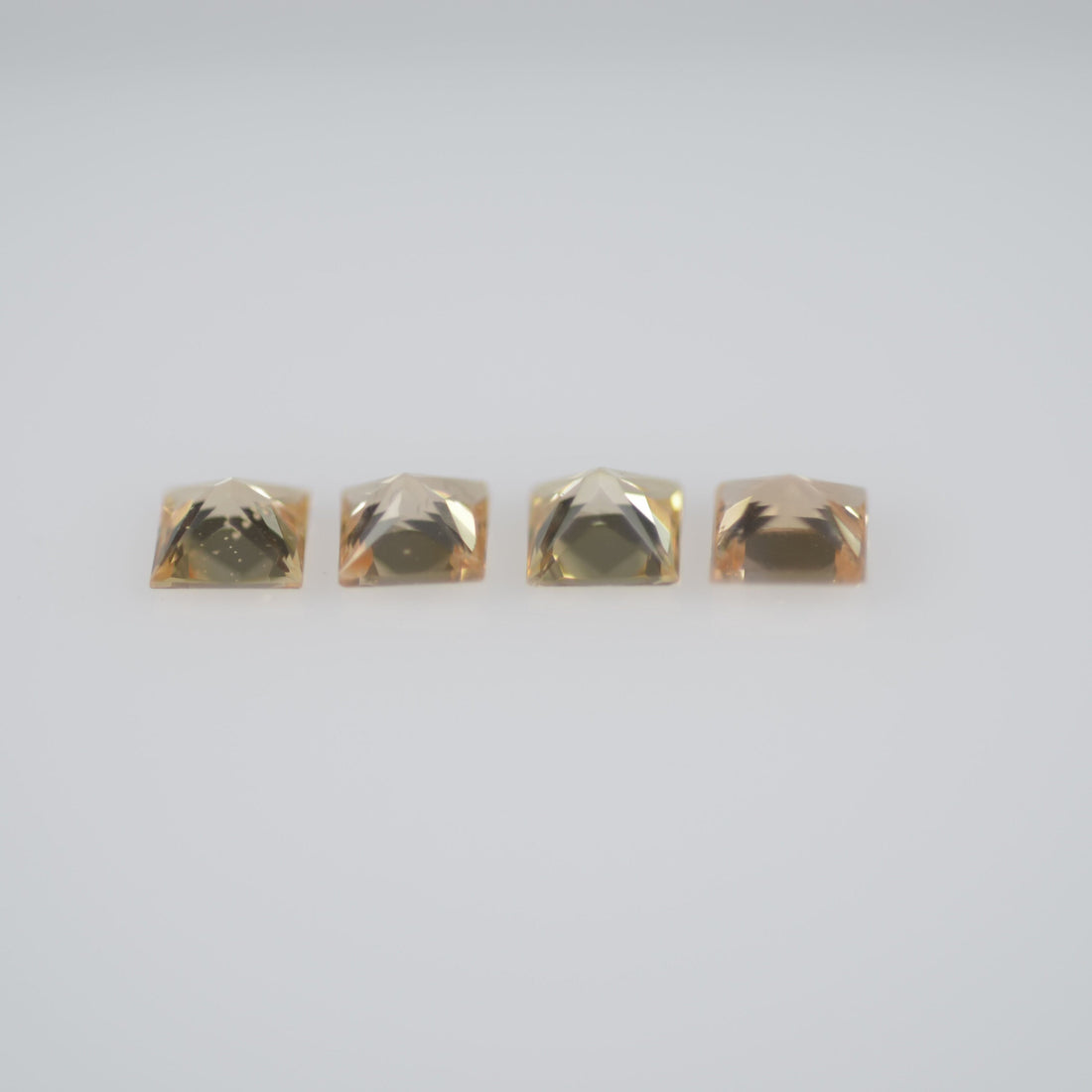 2.7-3.3 mm Natural Calibrated Orangish Yellow Sapphire Loose Gemstone Princess Cut