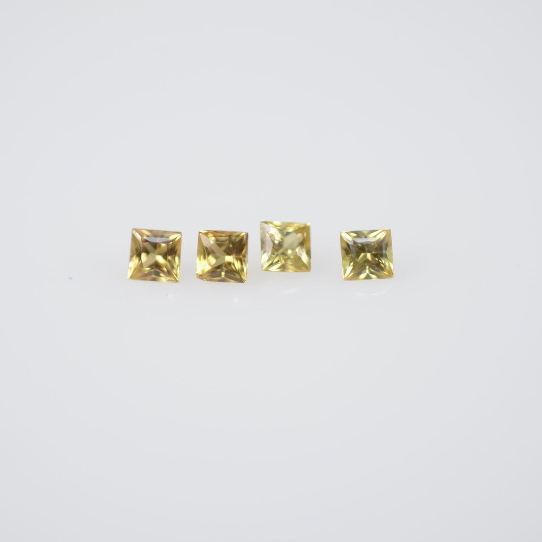 1.4-1.9 mm Natural Calibrated Yellow Sapphire Loose Gemstone Princess Cut