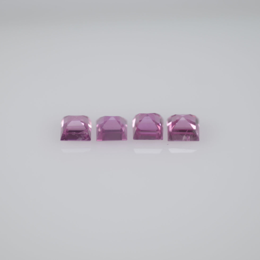 2.2-3.9 mm Natural Callibrated Pink Sapphire Loose Gemstone Square Cut