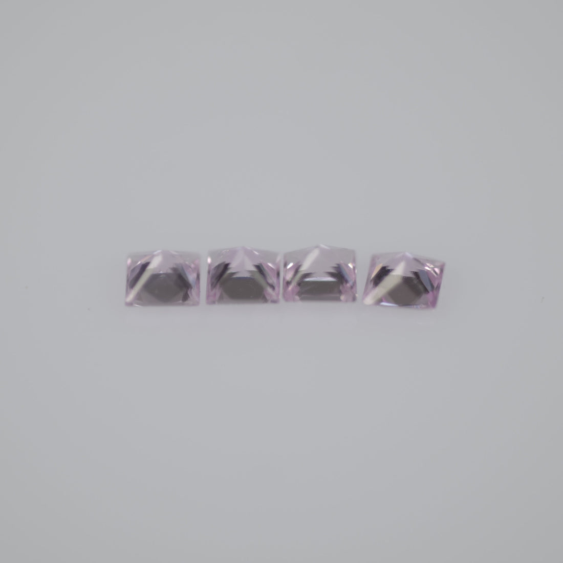 1.8-4.1 mm Natural Callibrated Pink Sapphire Loose Gemstone Princess Square Cut
