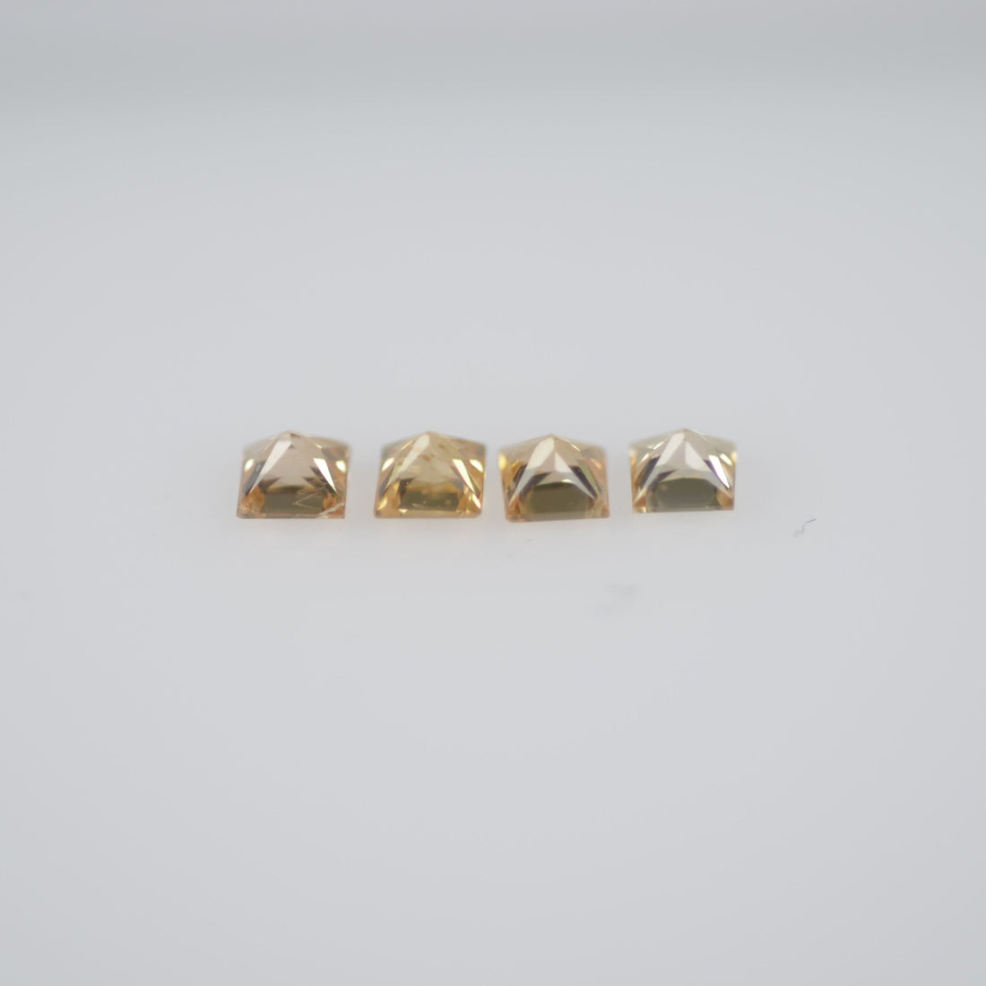 1.7-2.8 mm Natural Calibrated Yellow Sapphire Loose Gemstone Princess Cut