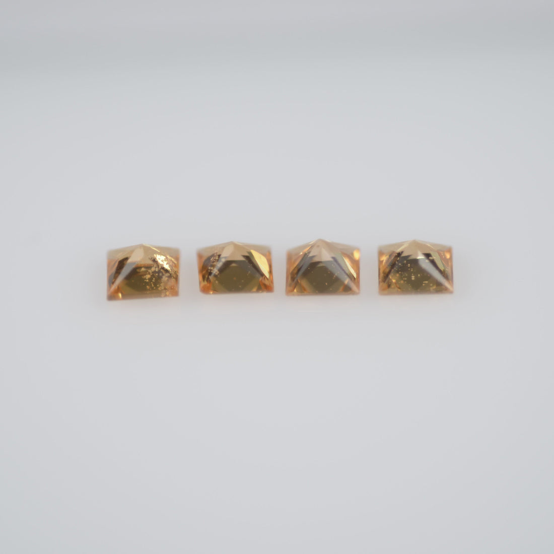 2.8-3.2 mm Natural Calibrated Yellow Sapphire Loose Gemstone Princess Cut