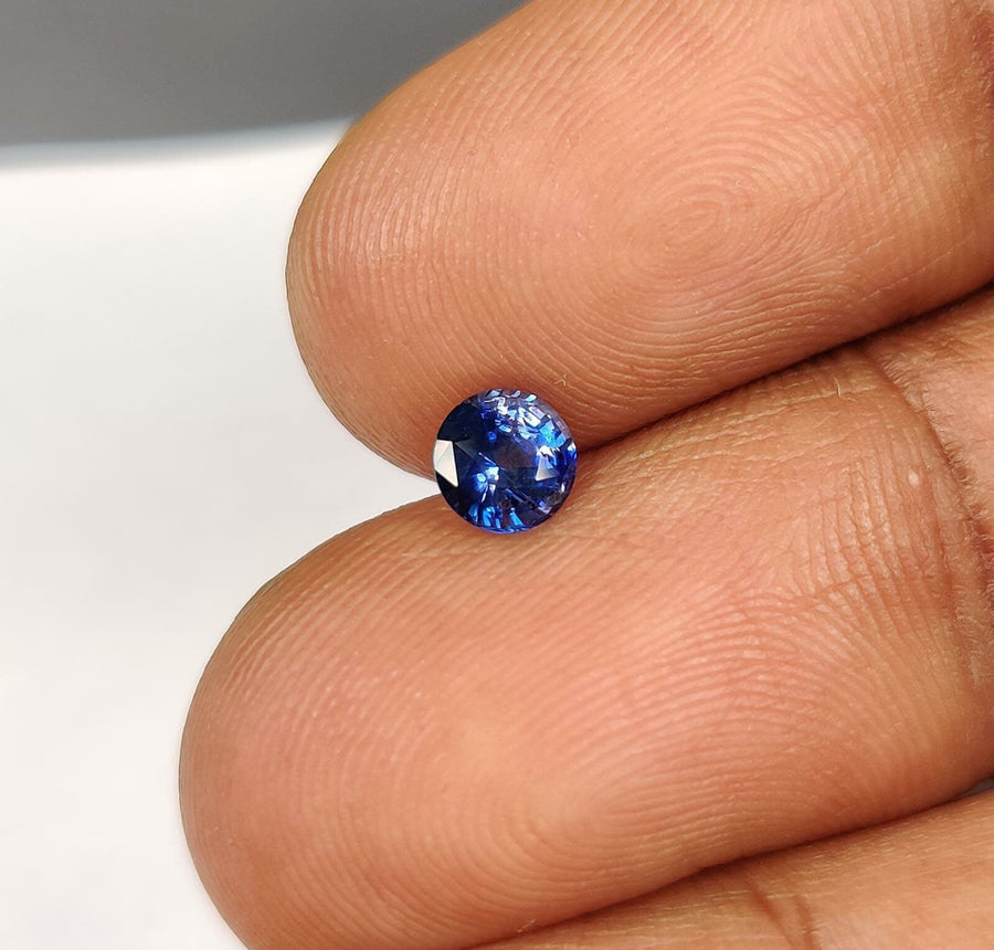 0.64 Cts Natural Blue Sapphire Loose Gemstone Round Cut