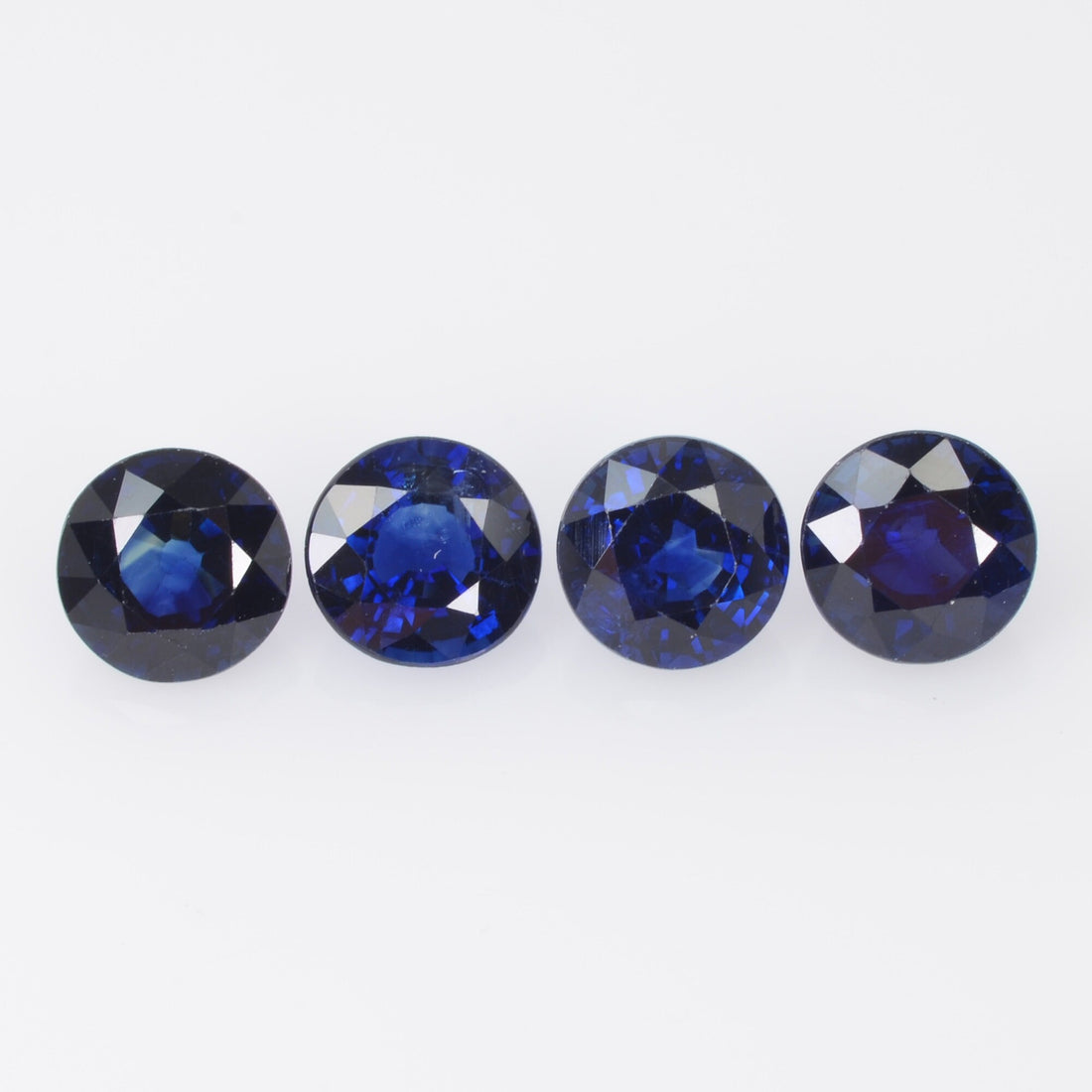 5.2-5.8 MM Natural Blue Sapphire Loose Gemstone Round Cut