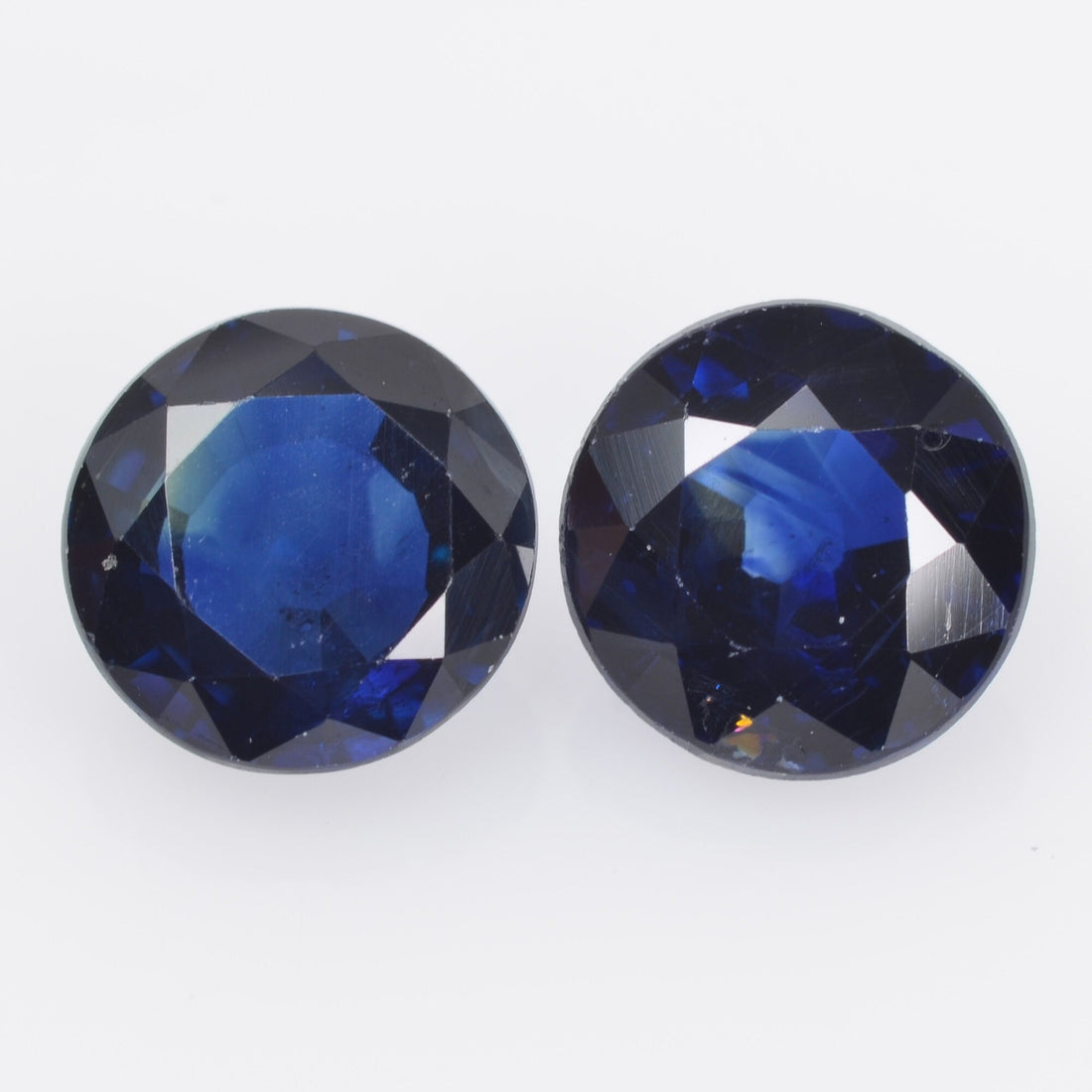 5.2-5.8 MM Natural Blue Sapphire Loose Gemstone Round Cut