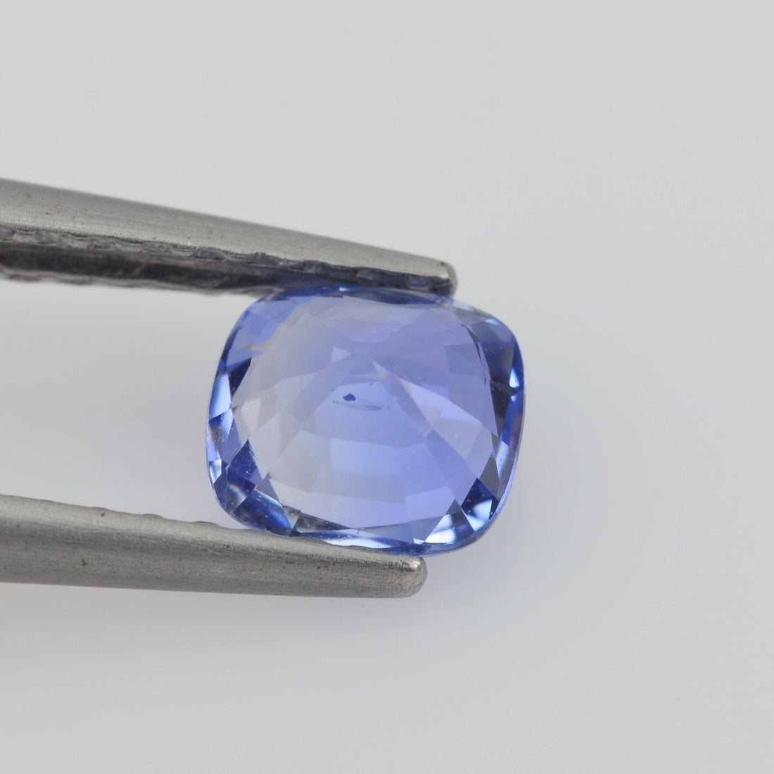 0.56-0.57 cts Natural Blue Sapphire Loose Gemstone Oval Cut