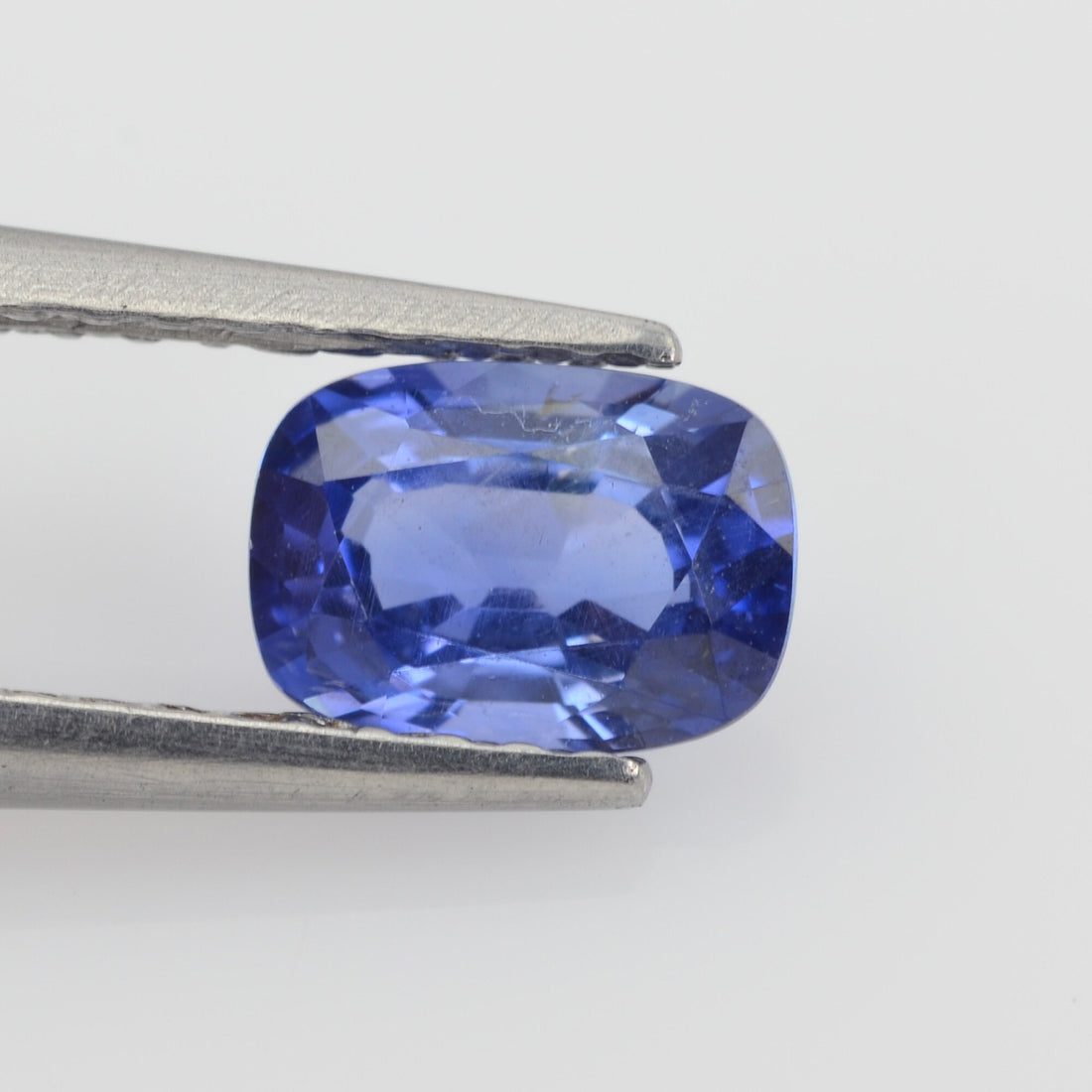 0.68-0.75 cts Natural Blue Sapphire Loose Gemstone Oval Cut