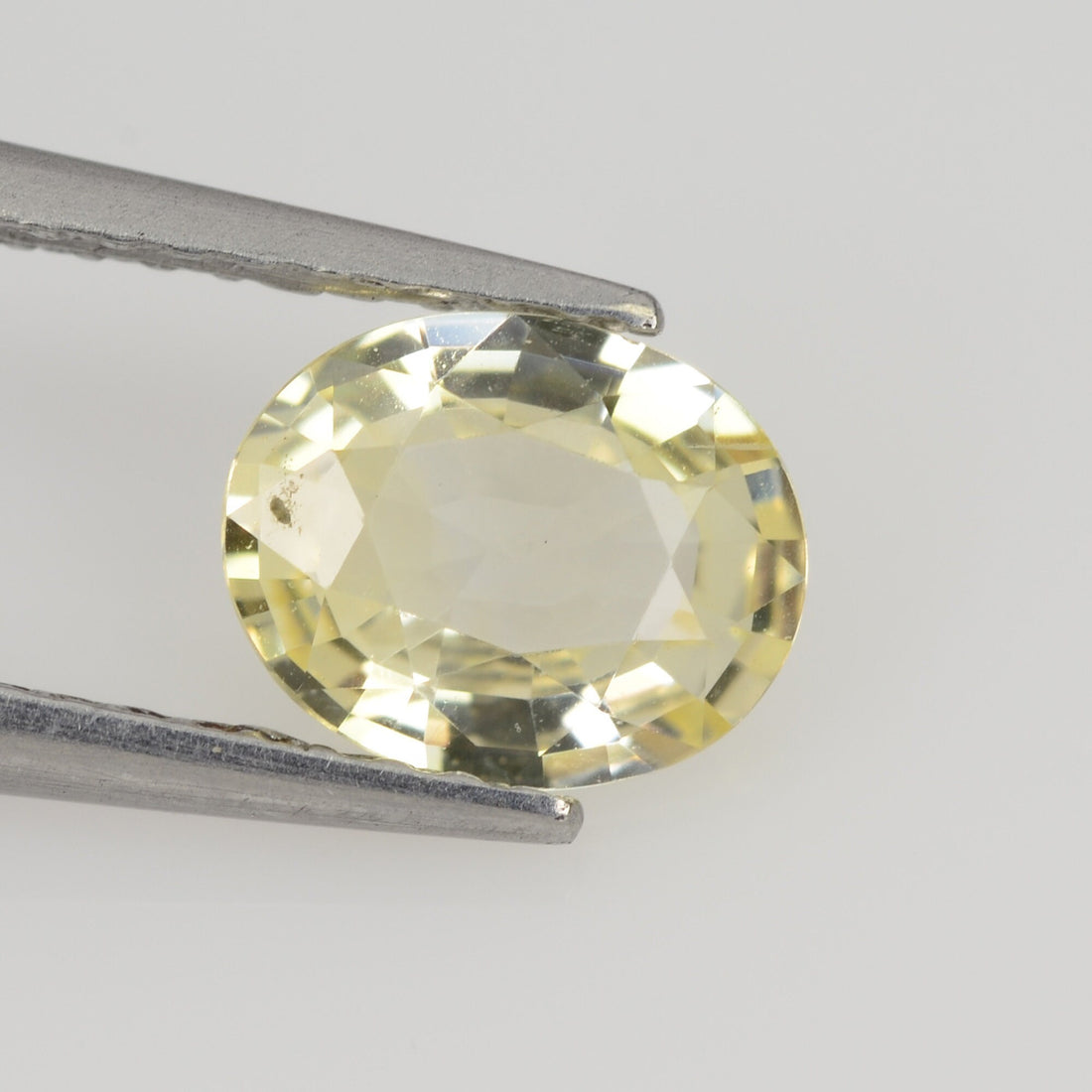 0.81 cts Natural Yellow Sapphire Loose Gemstone Oval Cut